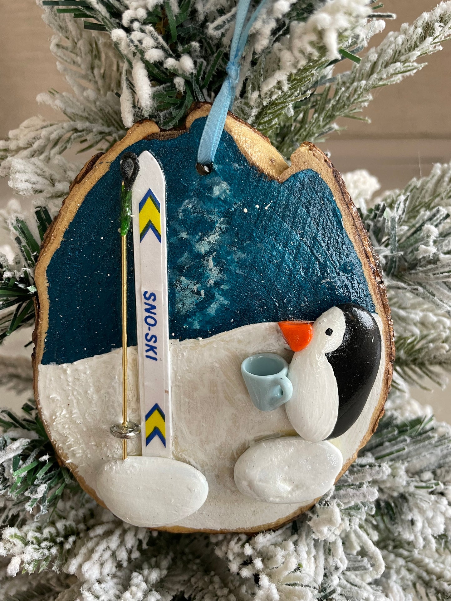 Penguin Skier